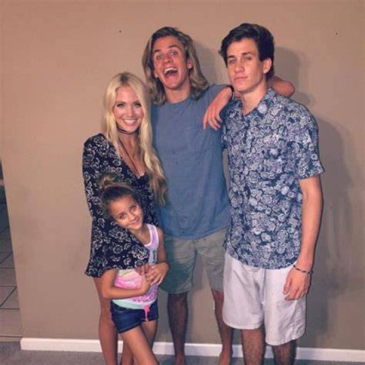 Cole Labrant Siblings Meet Clay & Jack
